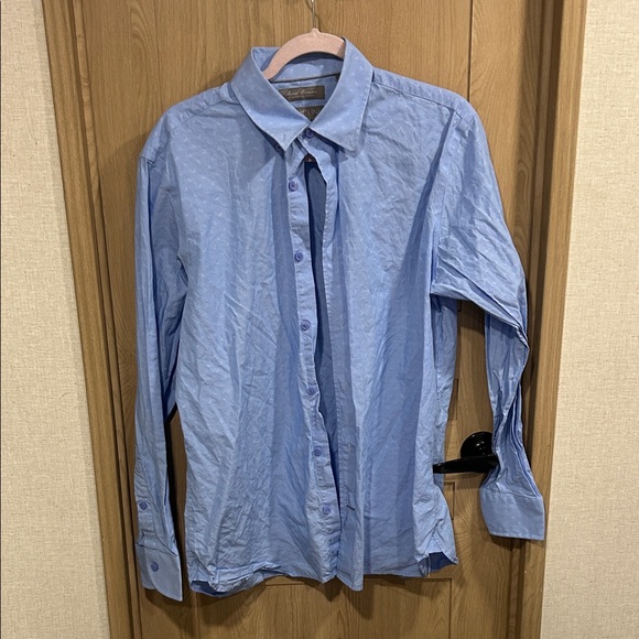 Daniel Cremieux Other - Daniel Cremieux Light Blue Casual Button Down Shirt